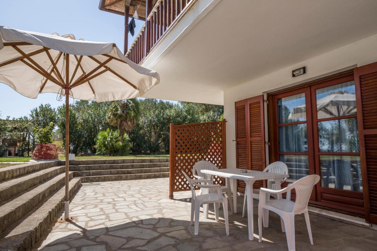 לריסוס Villa Papapostolou מראה חיצוני תמונה